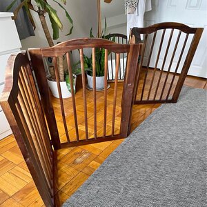 Wooden baby gate for Uneven Walls